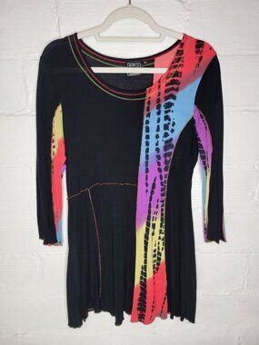 Fresh Groove Women's Medium Tunic Shirt Top Batik Black